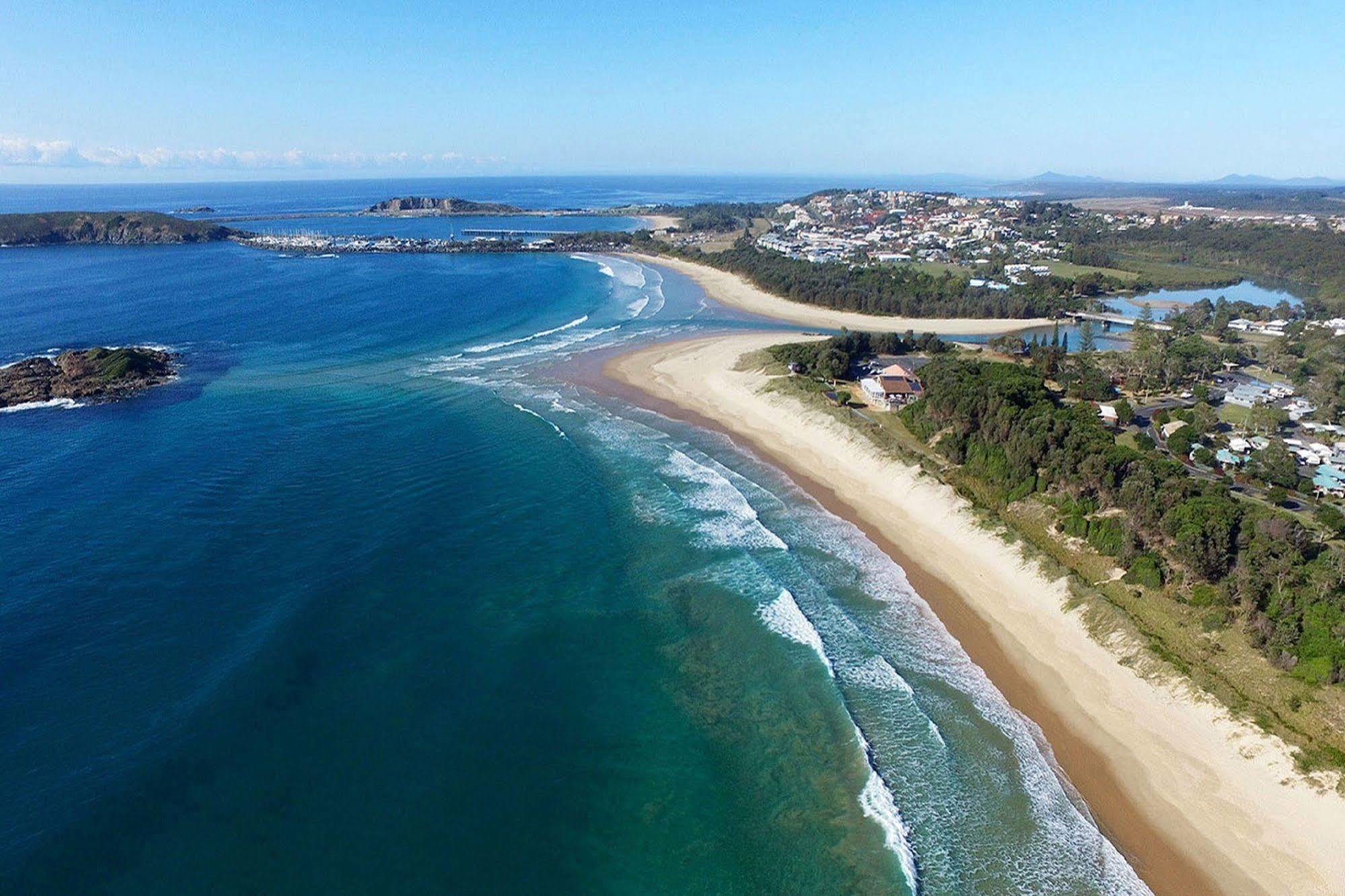 Surf Beach Motel Coffs Κοφς Χάρμπουρ Εξωτερικό φωτογραφία
